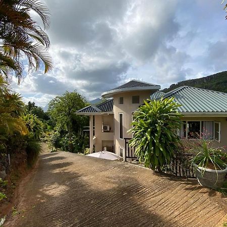 South Hill Villa 安塞罗亚莱 外观 照片