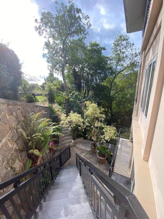 South Hill Villa 安塞罗亚莱 外观 照片