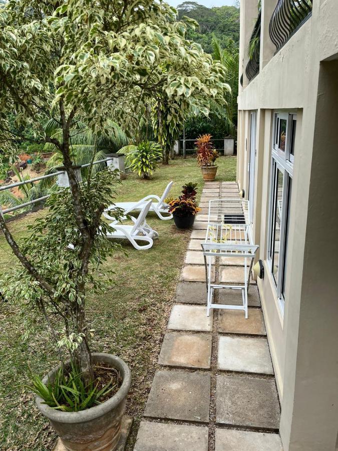 South Hill Villa 安塞罗亚莱 外观 照片